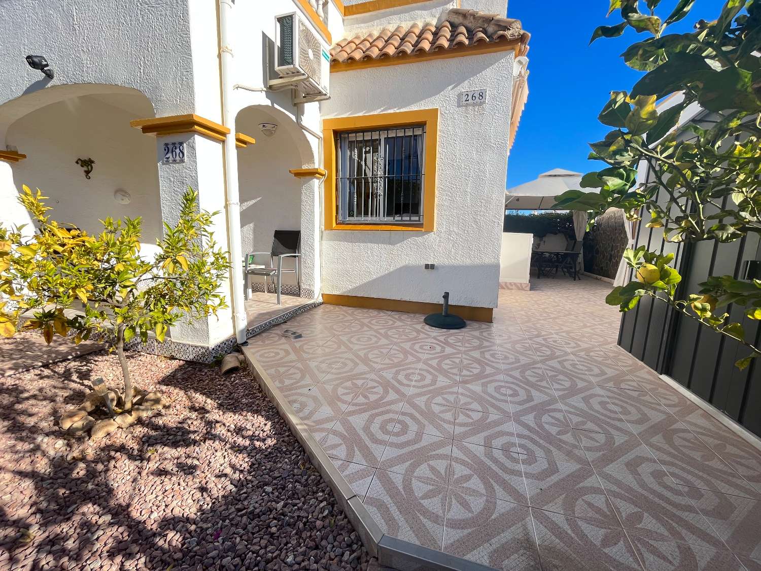 Preciosa Casa adosada de 3 dormitorios y 2 baños