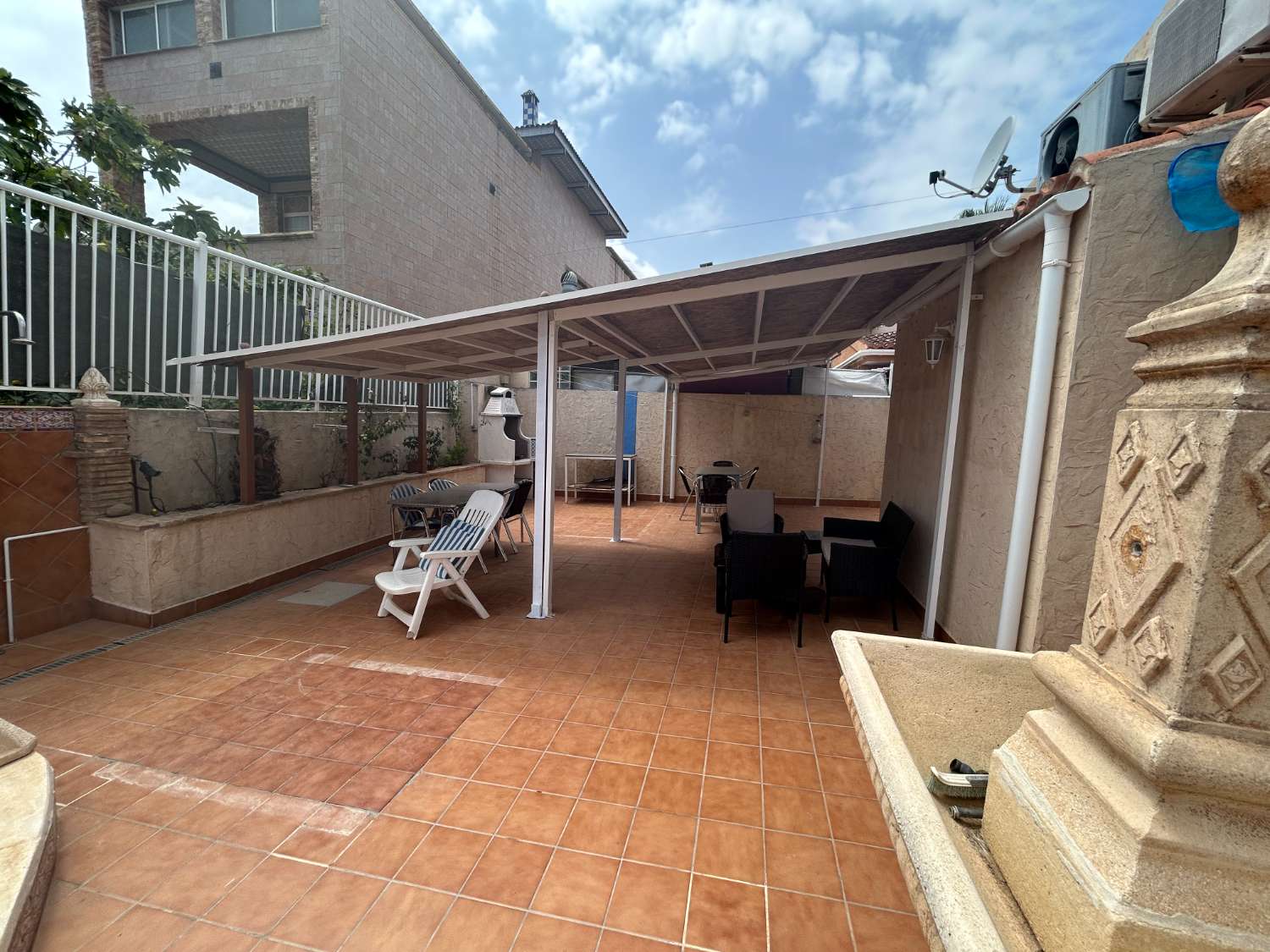 VILLA PÅ BALKONERNE TORREVIEJA 4 SOVEVÆRELSER/ PRIVAT POOL