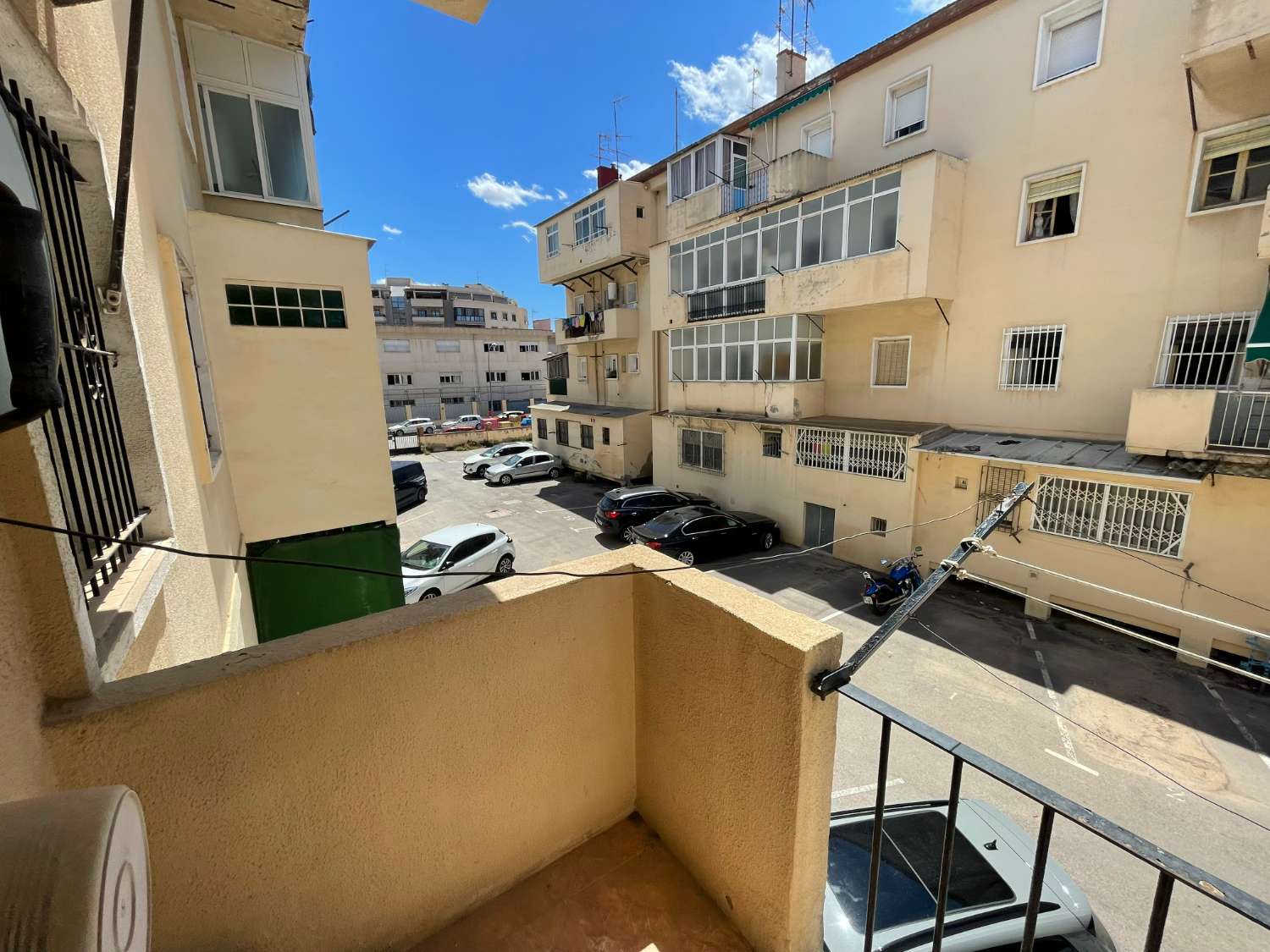 4 bedroom apartment in Orihuela City centre.