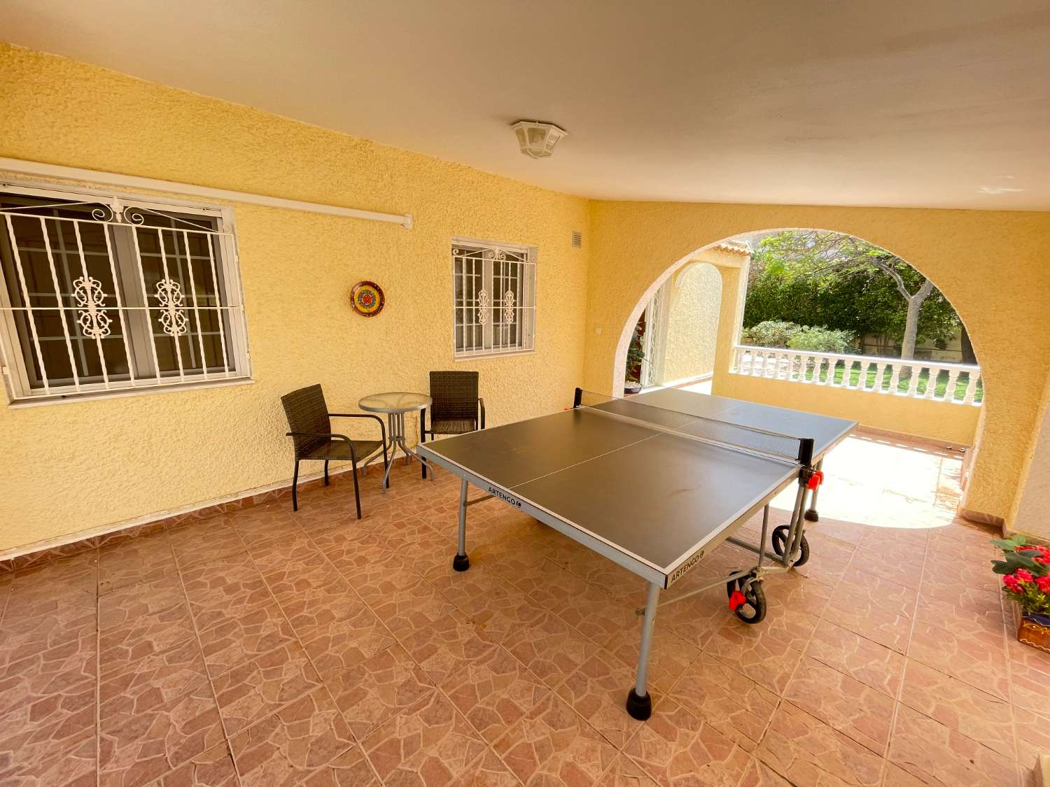 C-1107 Unabhängige Villa in La Florida mit 4 Schlafzimmern und privatem Pool.