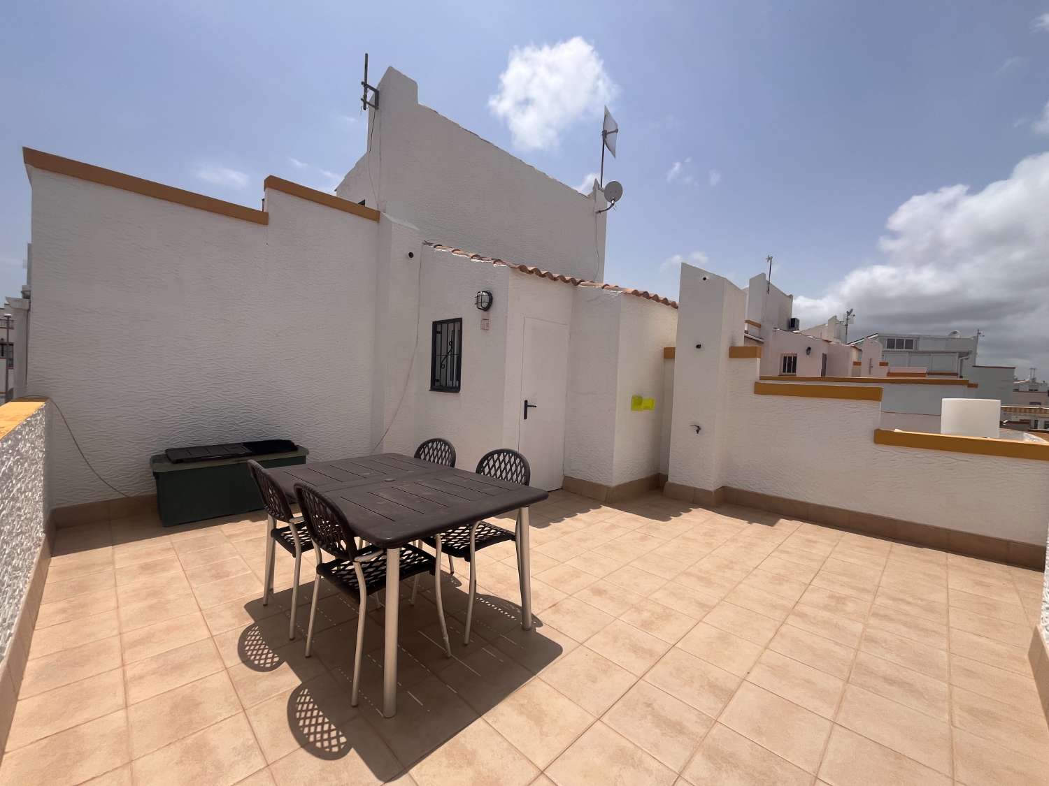 Maisonette 3 Schlafzimmer 2 Badezimmer in Traumhügeln, Orihuela Costa