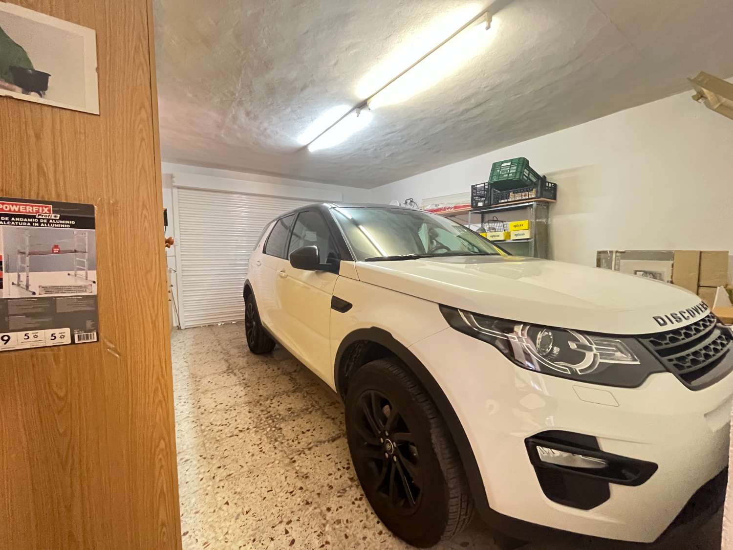 Smuk fritliggende villa med privat pool og dobbelt garage