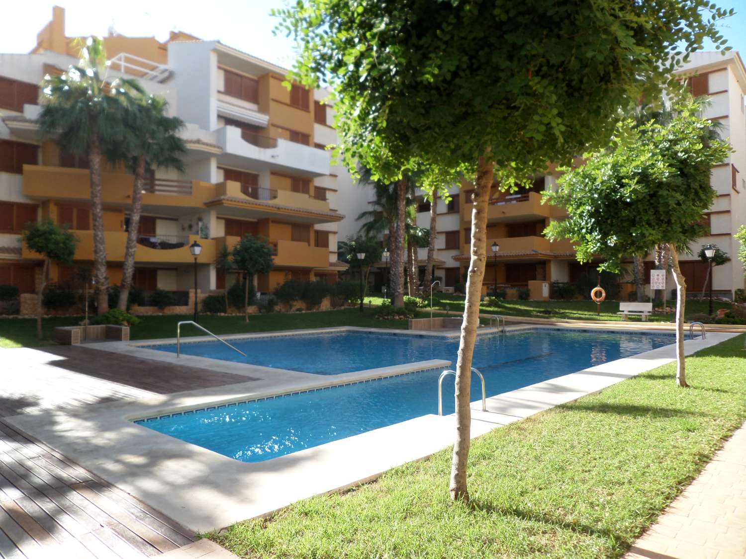 Apartment mit 2 Schlafzimmern und 2 Bädern in der schönen Strand Gegend von Punta Prima