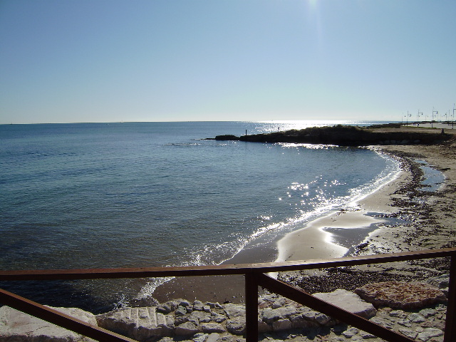 Apartment mit 2 Schlafzimmern und 2 Bädern in der schönen Strand Gegend von Punta Prima