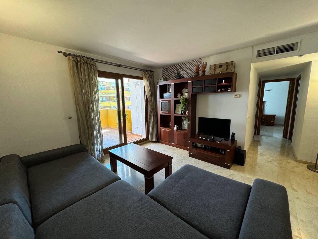 2 bedroom 2 bathroom apartment located in the beautiful area of Punta Prima