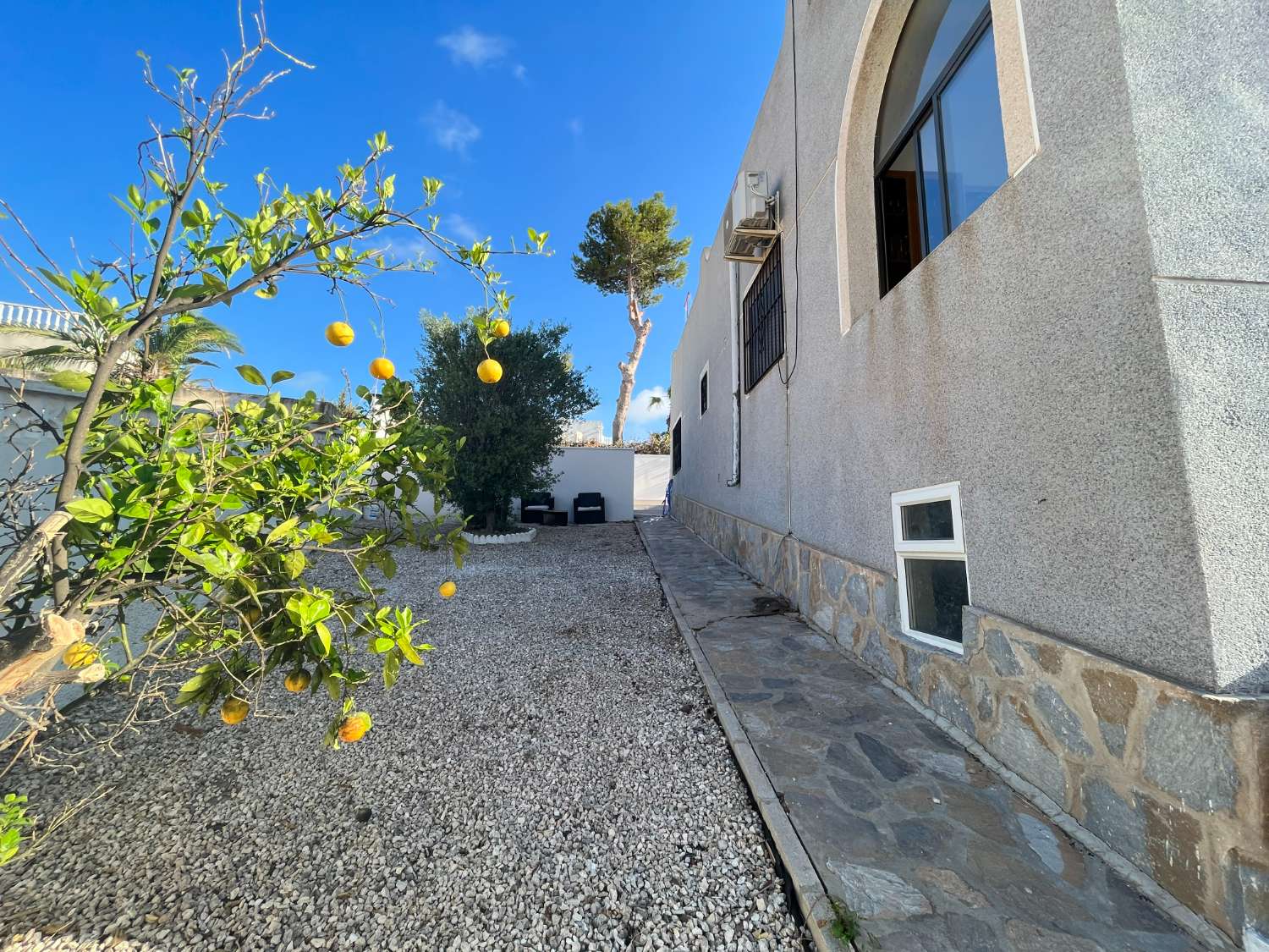 Maison de ville avec 2 chambres et piscine privée