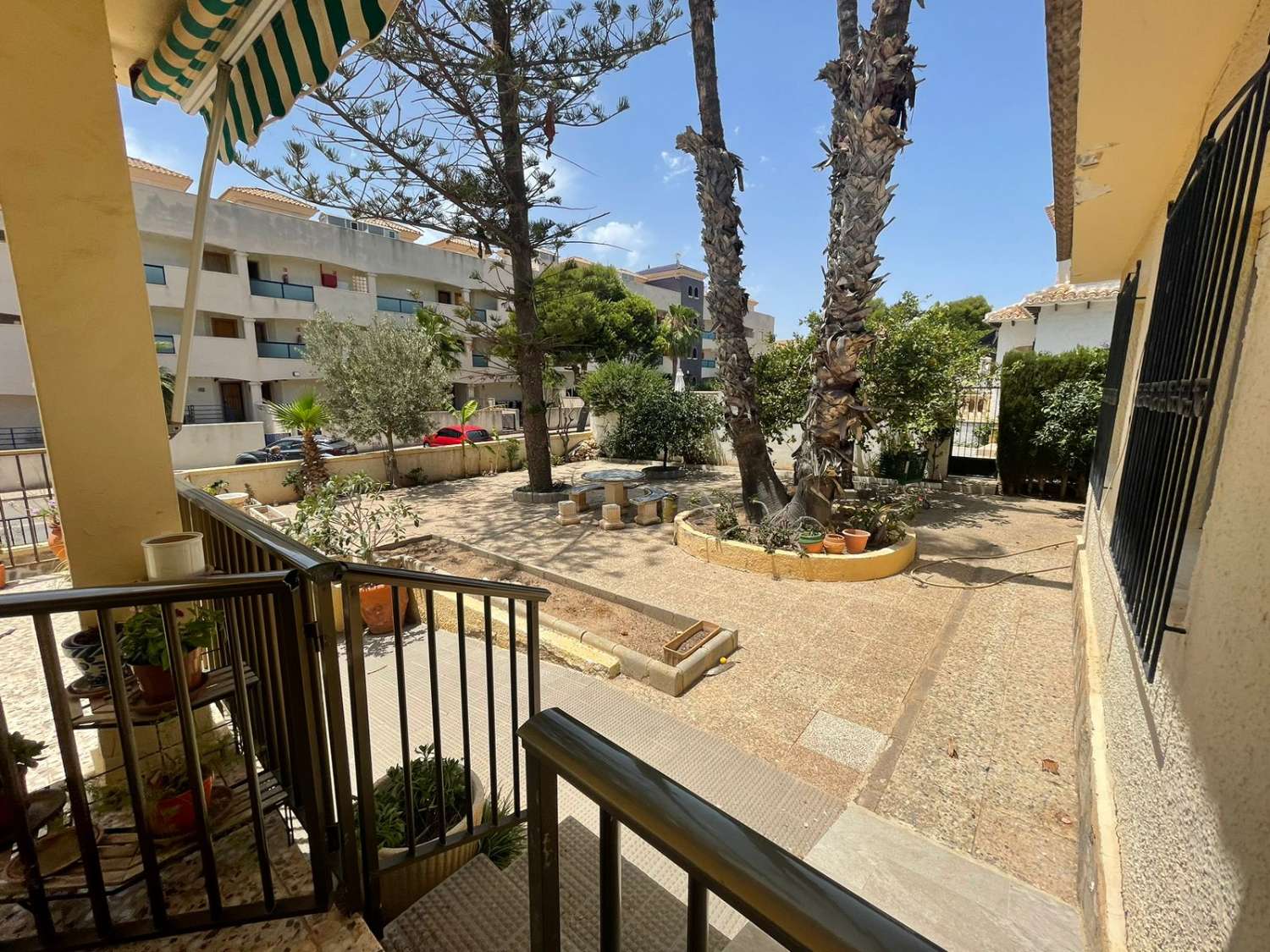 INDEPENDENT VILLA LA ZENIA - BEACH SIDE