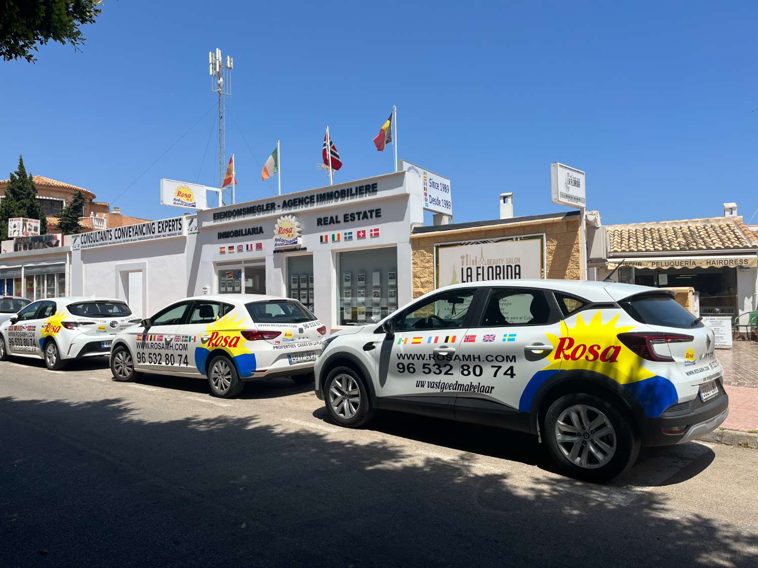 Bungalow en 1 planta en comunidad cerrada con 2 dormitorios