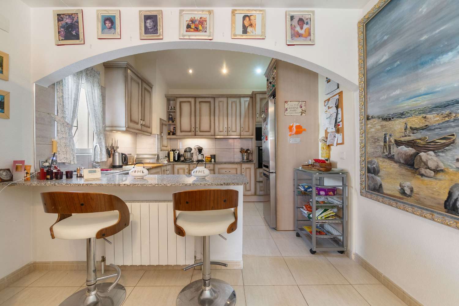 Belle maison individuelle avec appartement d’amis et piscine privée