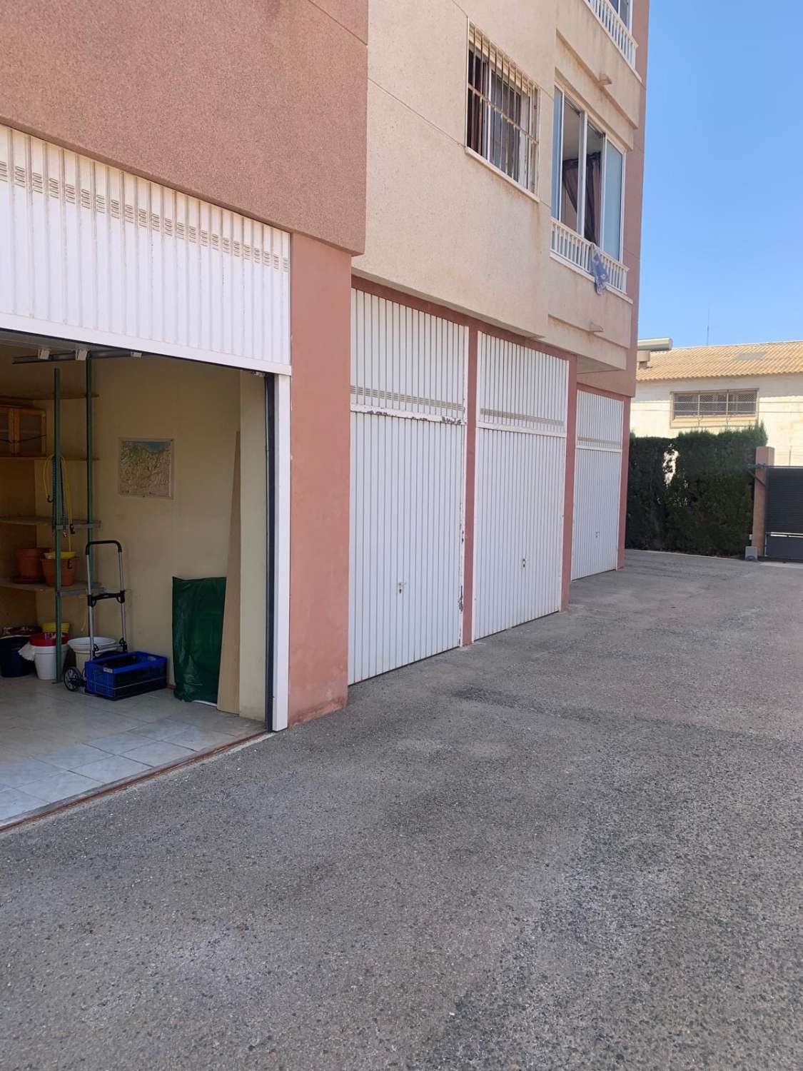 Garage til salg i Torrevieja