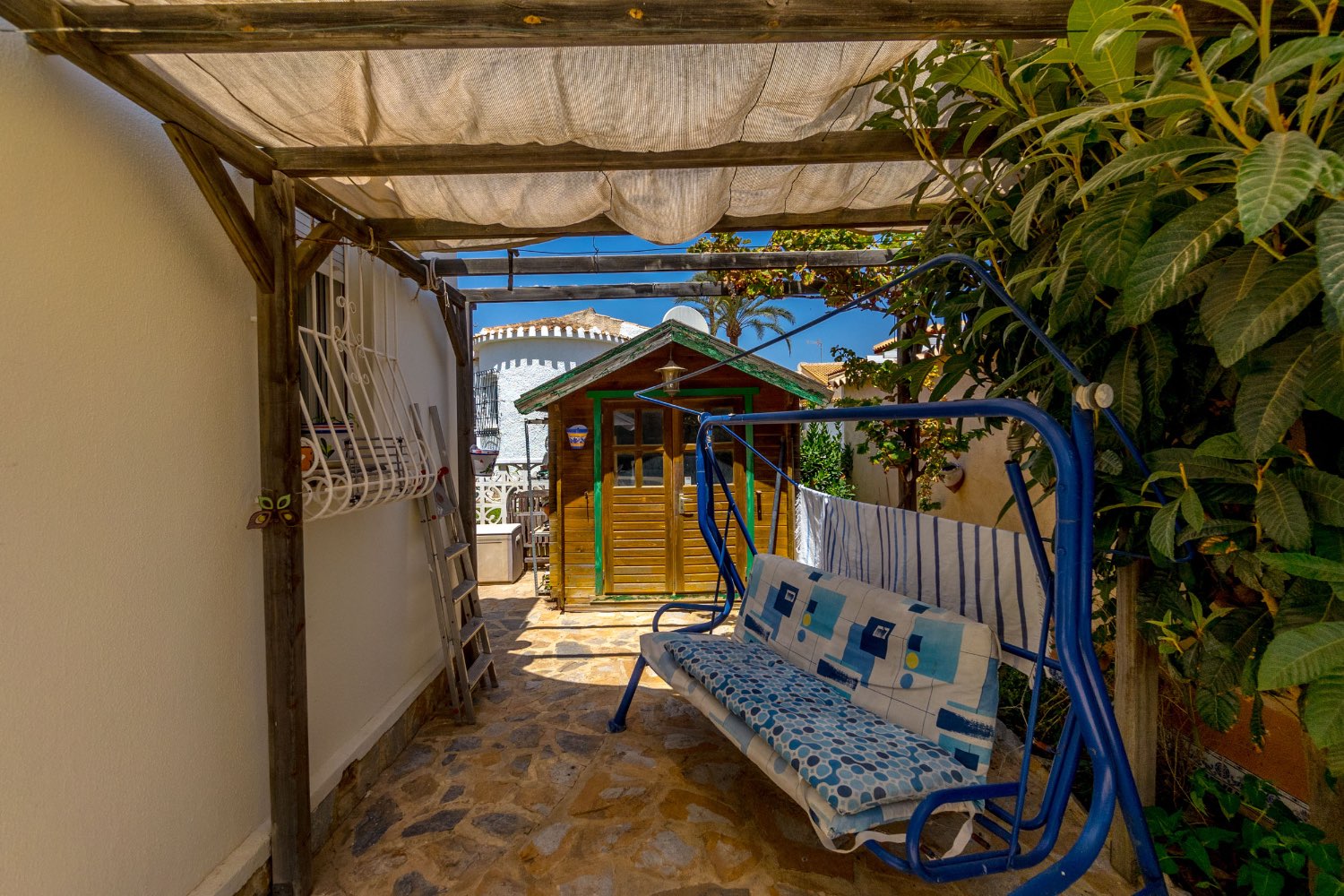 Maison individuelle de 3 chambres située à La Florida avec piscine privée.