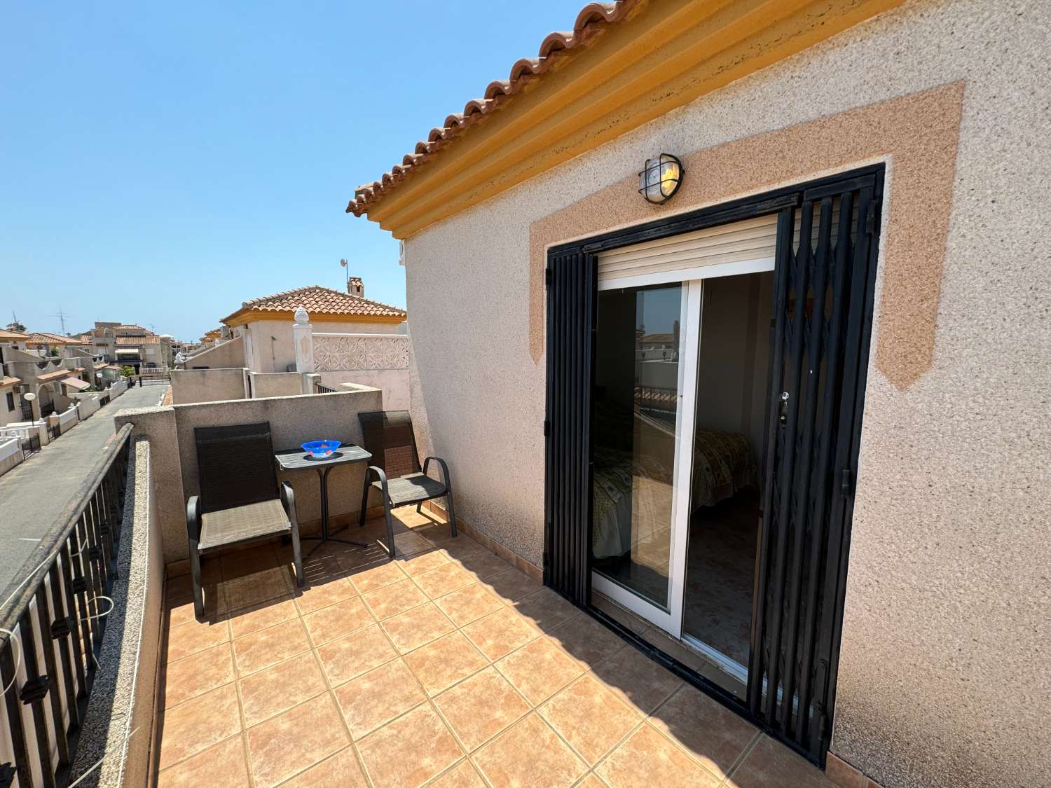 Eck-Maisonette mit 2 Schlafzimmern im Herzen von Playa Flamenca