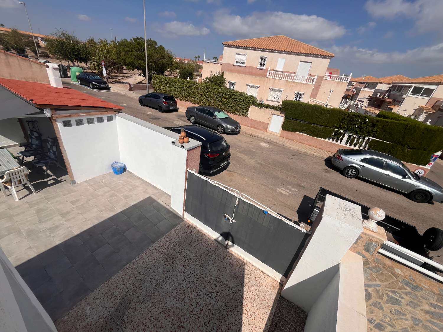 Bungalow 3 chambres, 1 salle de bain unique à La regia sur Orihuela Costa