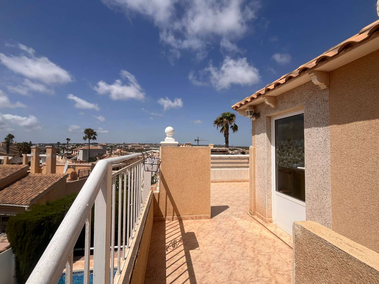 Villa individuelle 3 Chambres, 2 Salles de bains avec piscine à Los Altos sur Orihuela costa