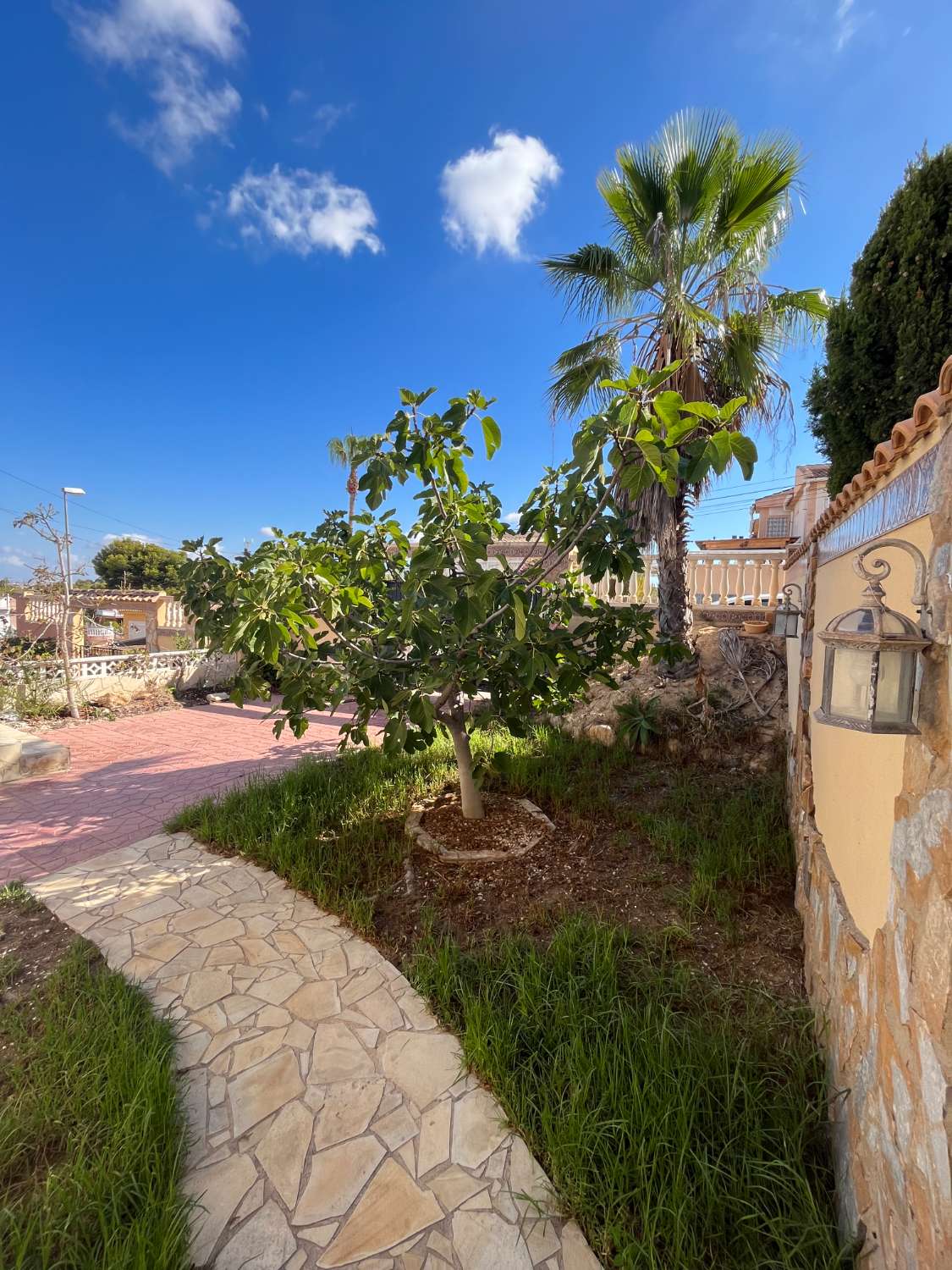 Villa jumelée avec piscine privée