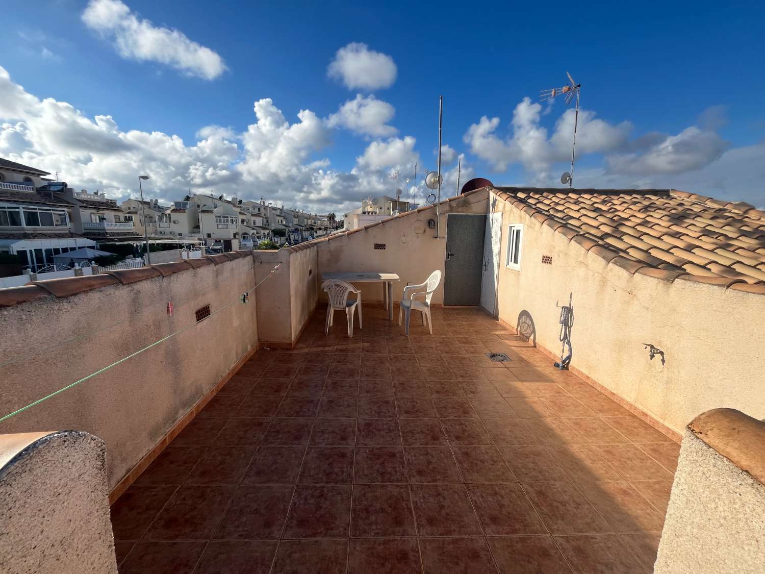 Charming 2-Bedroom Home with Roof Terrace in Playa Flamenca