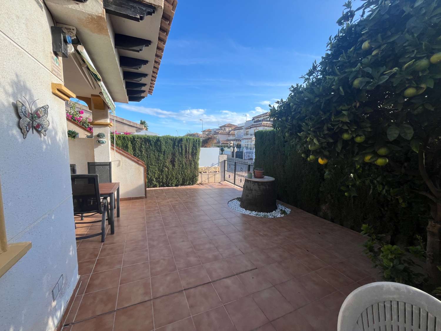 Charming 2-Bedroom Home with Roof Terrace in Playa Flamenca