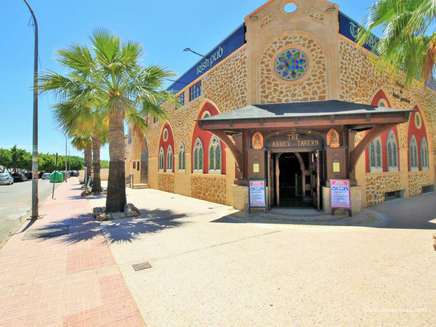 Bungalow avec 2 chambres, 1 salle de bain et piscine commune à playa flamenca, Orihuela costa