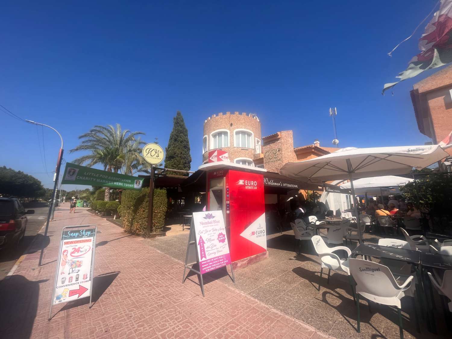 Bungalow med 2 soverom, 1 bad og felles svømmebasseng i playa flamenca, Orihuela costa