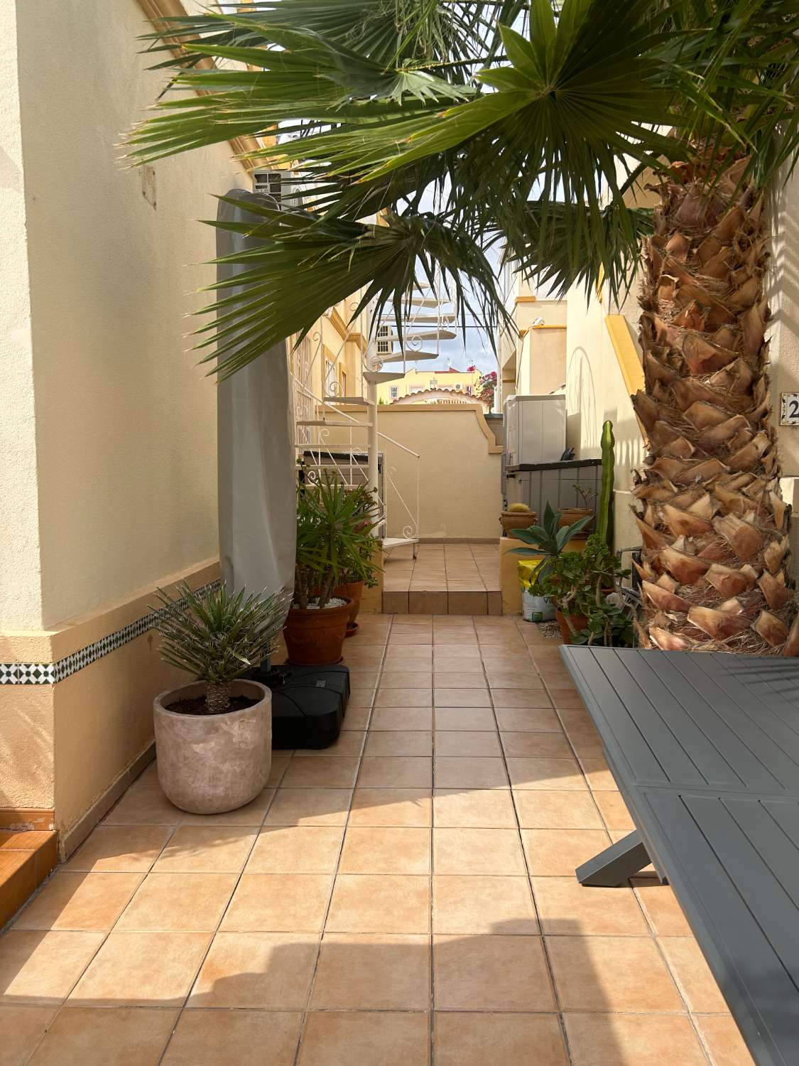 Bungalow with 2 bedrooms, 1 bathroom and communal pool in playa flamenca, Orihuela costa