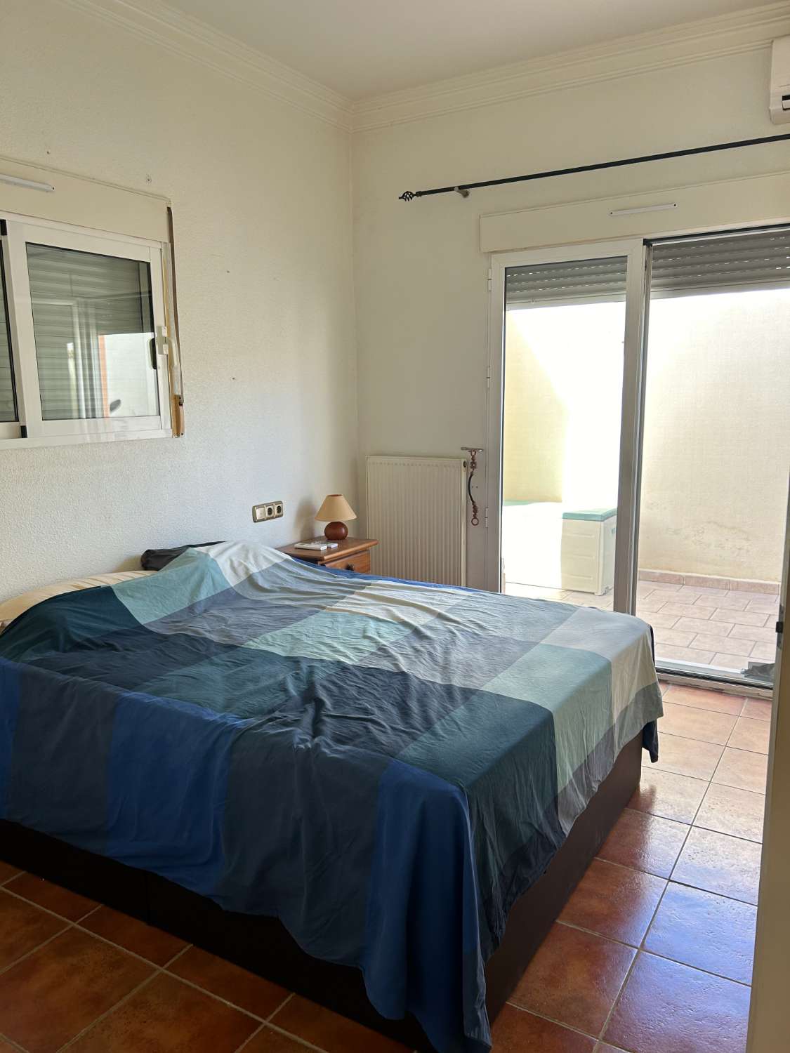 Villa de 2 dormitorios, 2 baños, solárium y 1 piscina privada