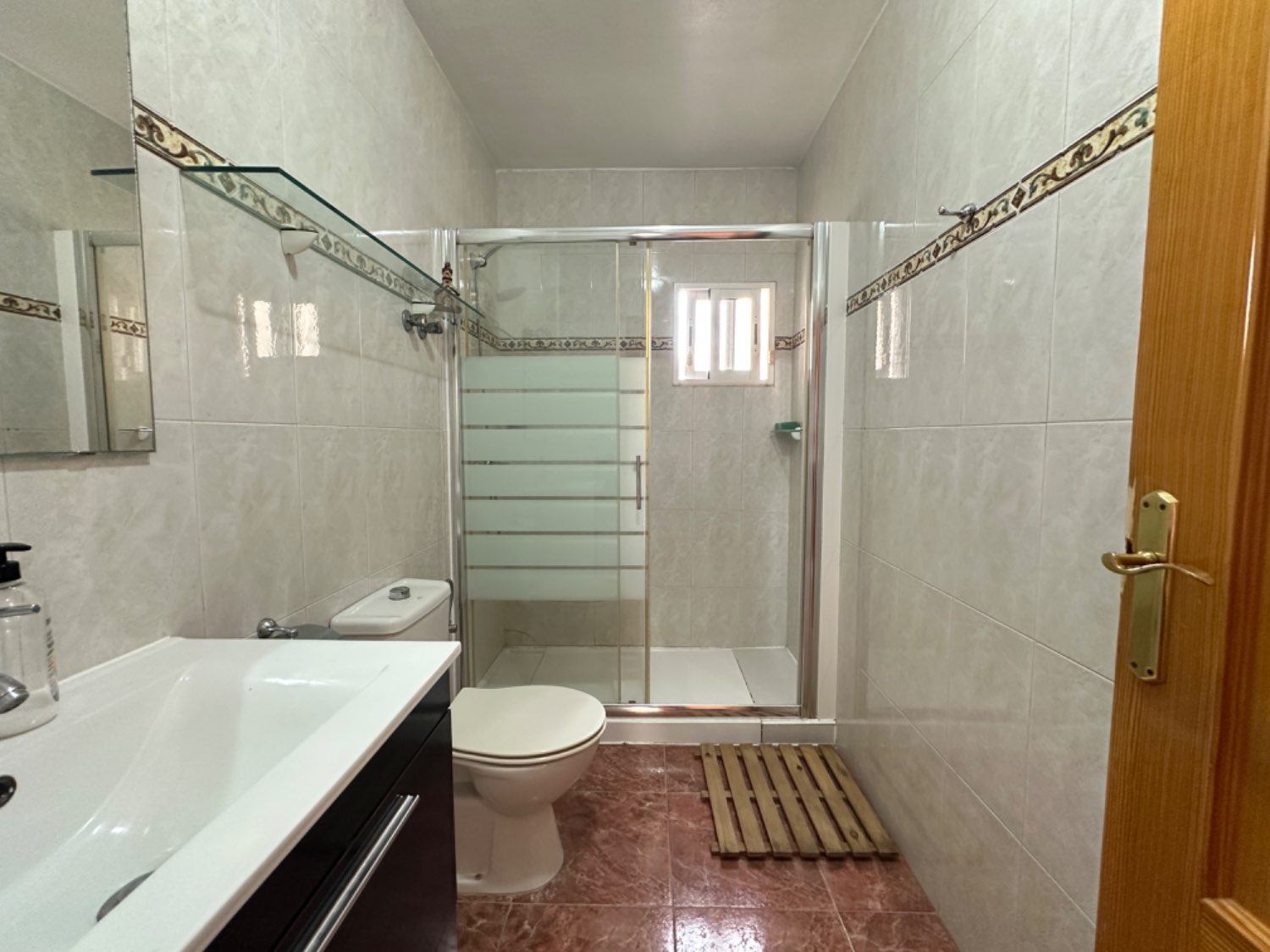 Opportunità! Duplex situato sulle alture di Orihuela costa con 4 camere da letto, 3 bagni, garage sotterraneo