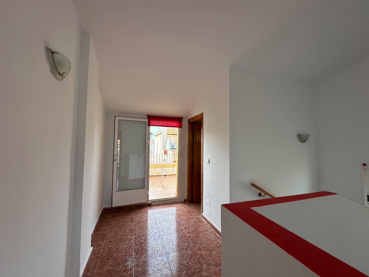 Duplex situé dans les hauteurs d’Orihuela costa avec 4 chambres, 3 salles de bains, garage souterrain