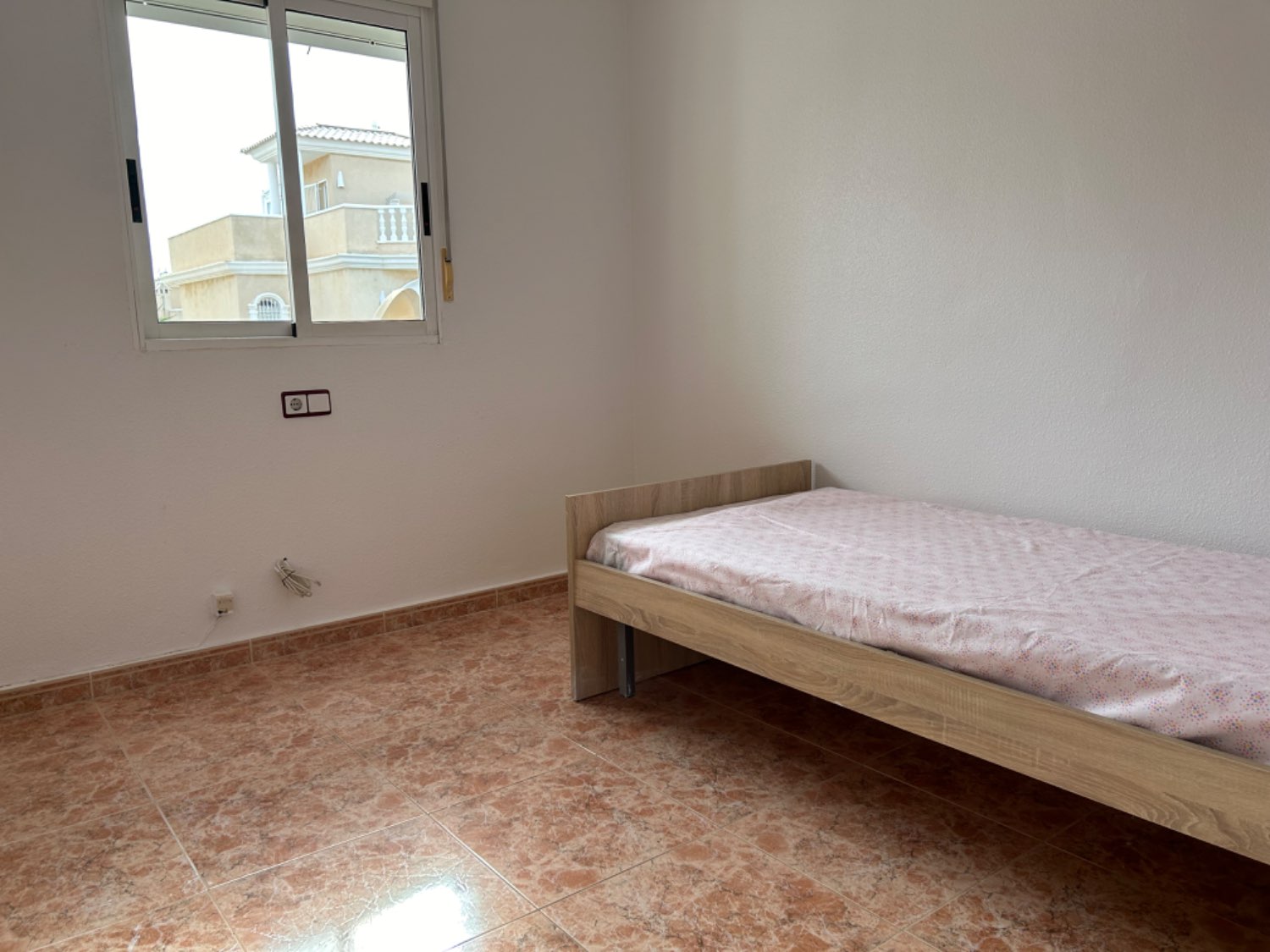 Casa adosada de 2 dormitorios en Aguas Nuevas, Torrevieja