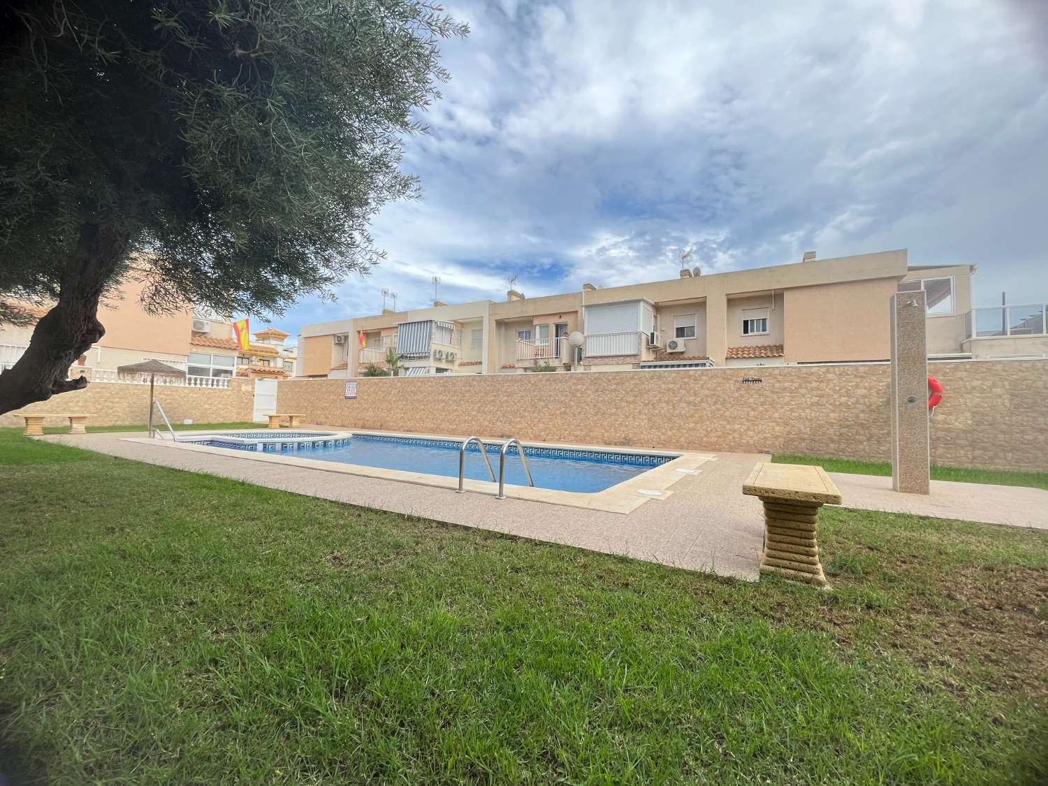 2 Bedroom Townhouse In Aguas Nuevas, Torrevieja