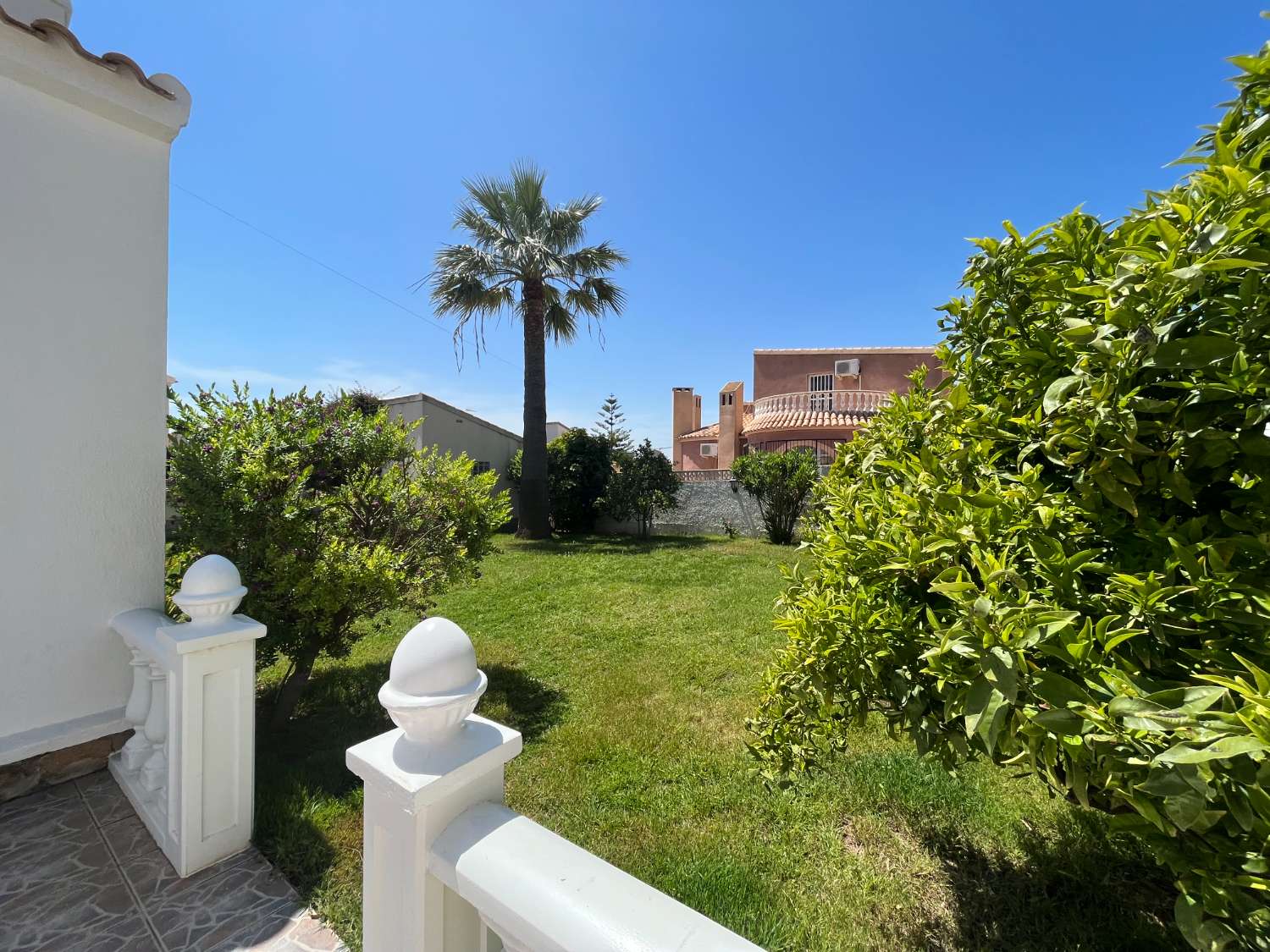 Detached villa distributed on one floor with 2 bedrooms and garage