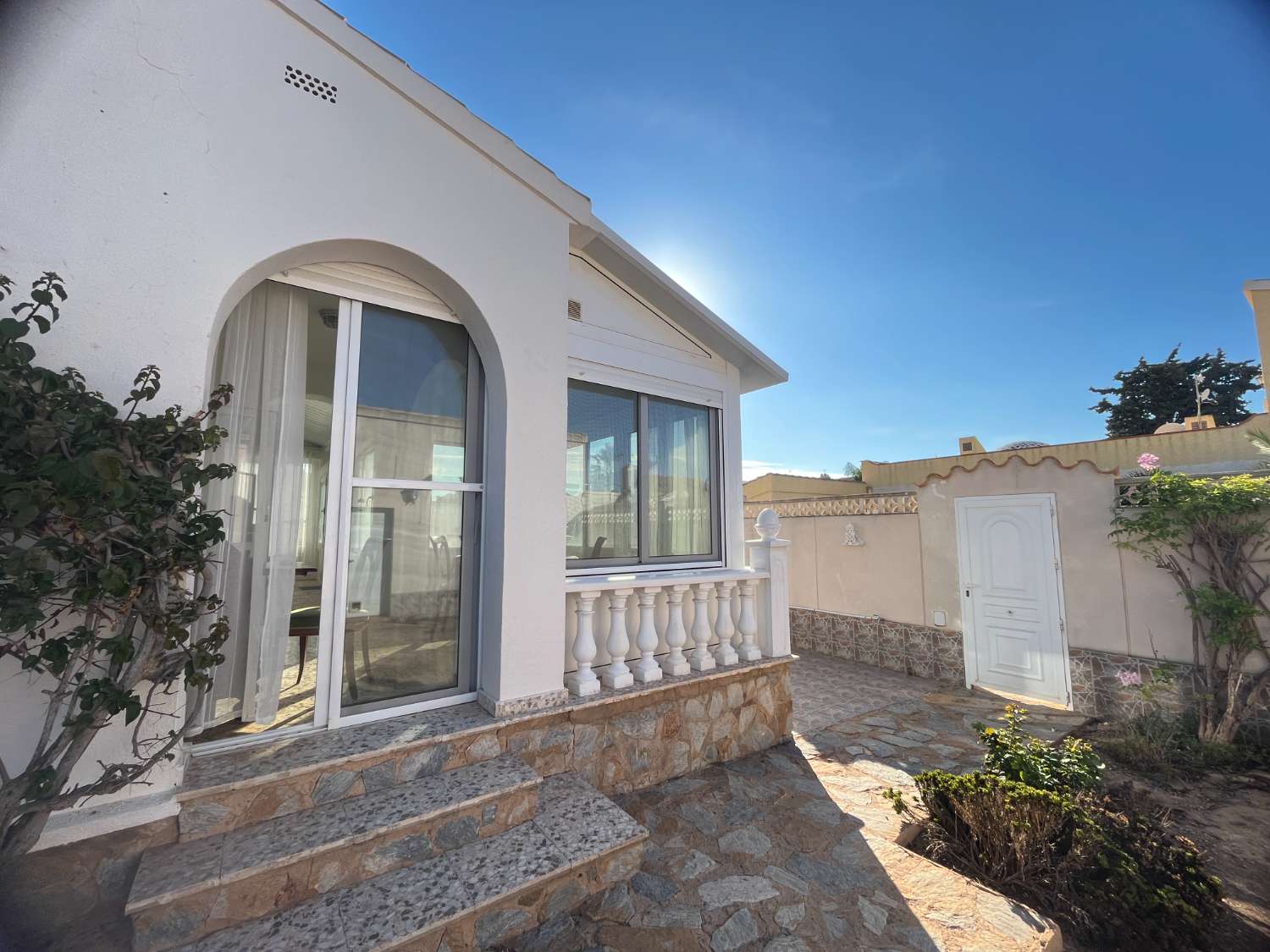 Detached villa distributed on one floor with 2 bedrooms and garage