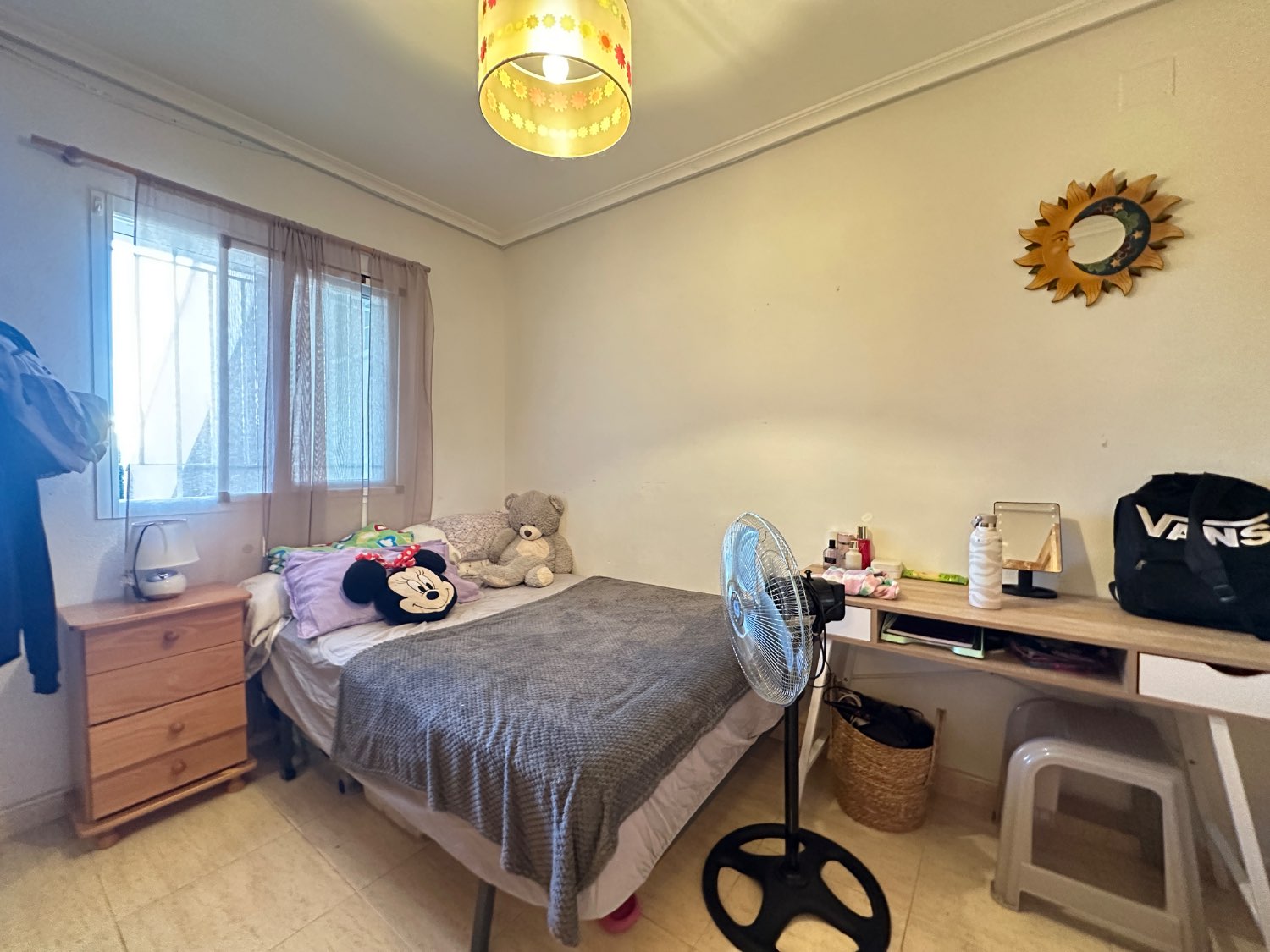 Appartamento al piano terra a Zeniamar 6 con 2 camere da letto 2 bagni, giardino e piscina condominiale