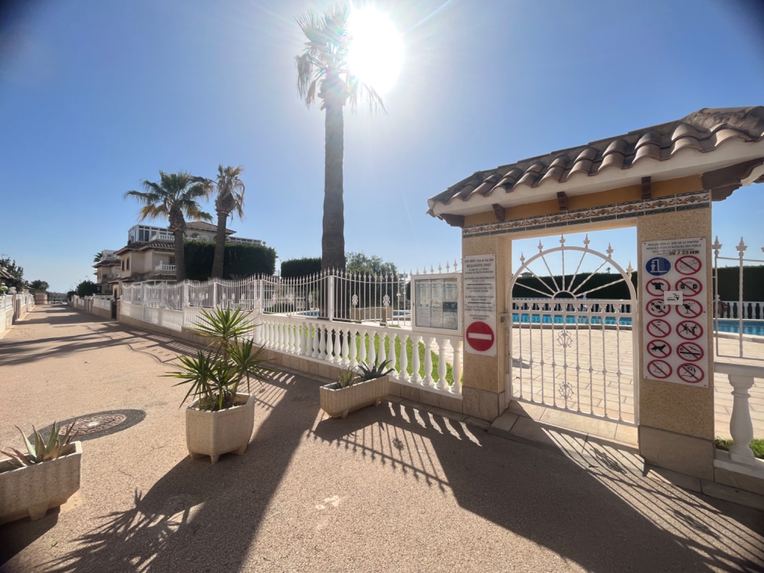 منزل للبيع في Playa Flamenca (Orihuela)