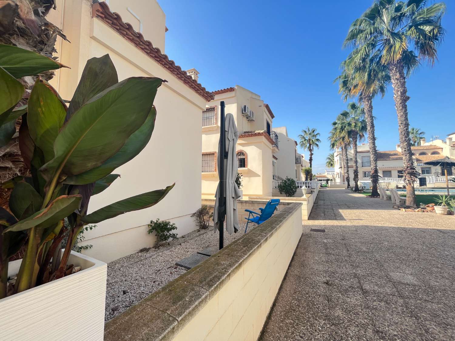 Appartement moderne avec jolie terrasse sur le toit—Parfait pour recevoir !