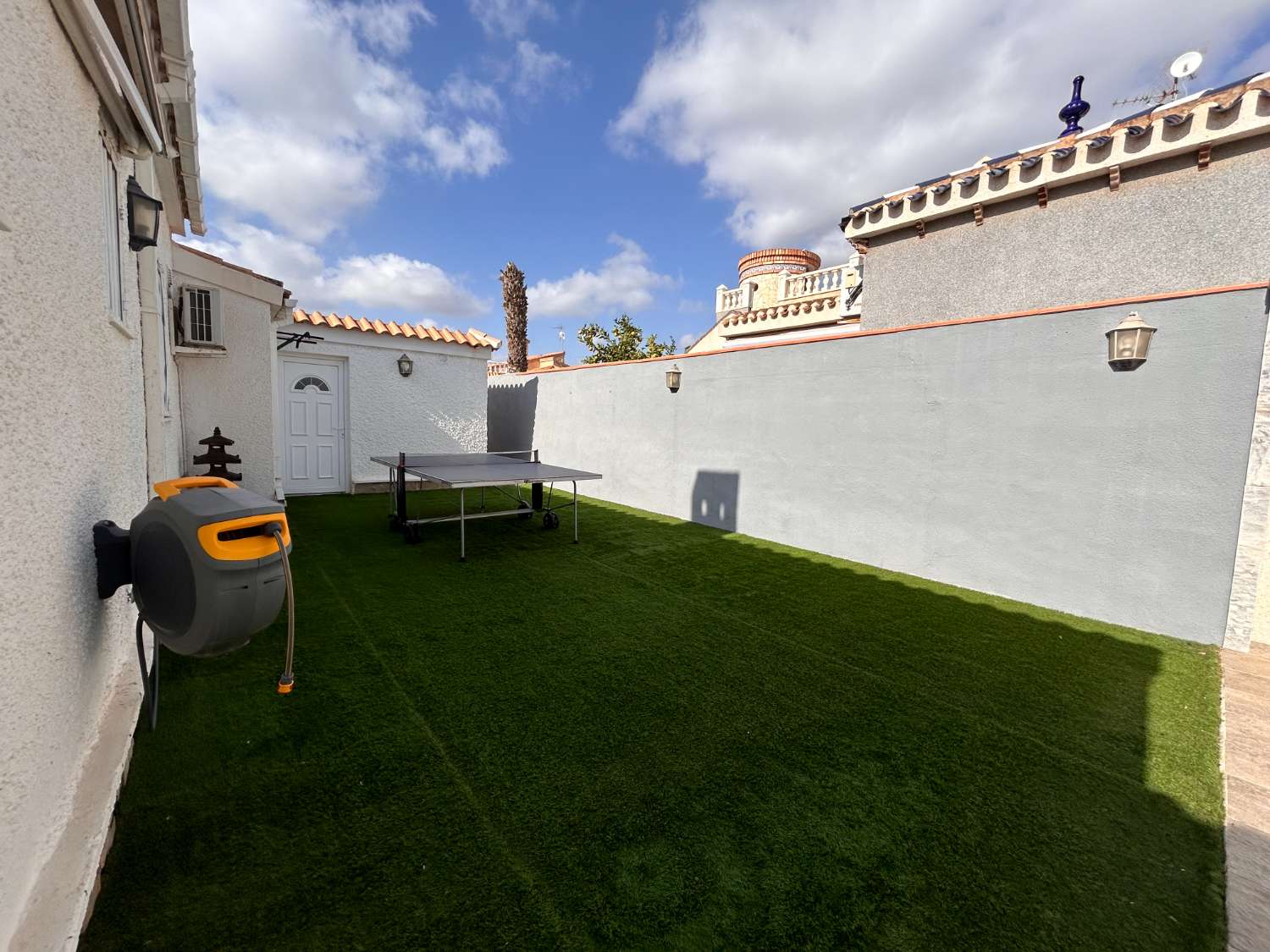 Espaciosa casa de 4 dormitorios con piscina privada y gran espacio al aire libre