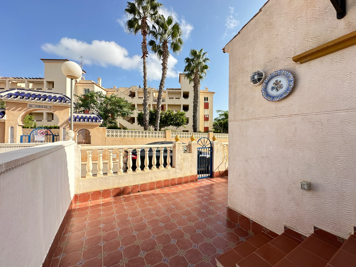 Ground floor apartment located in La Florida (Orihuela Costa) with 2 bedrooms 1 bathroom and 2 communal swimming pools