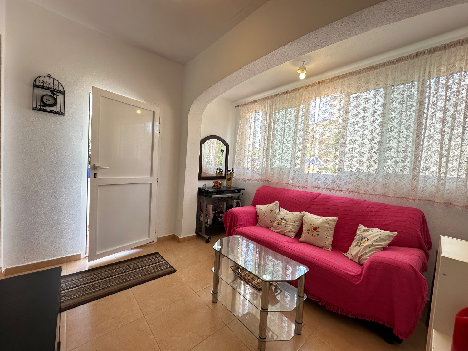 Ground floor apartment located in La Florida (Orihuela Costa) with 2 bedrooms 1 bathroom and 2 communal swimming pools