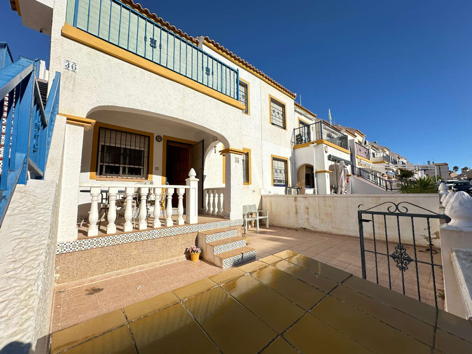 Appartement de 2 chambres au rez-de-chaussée à Orihuela Costa