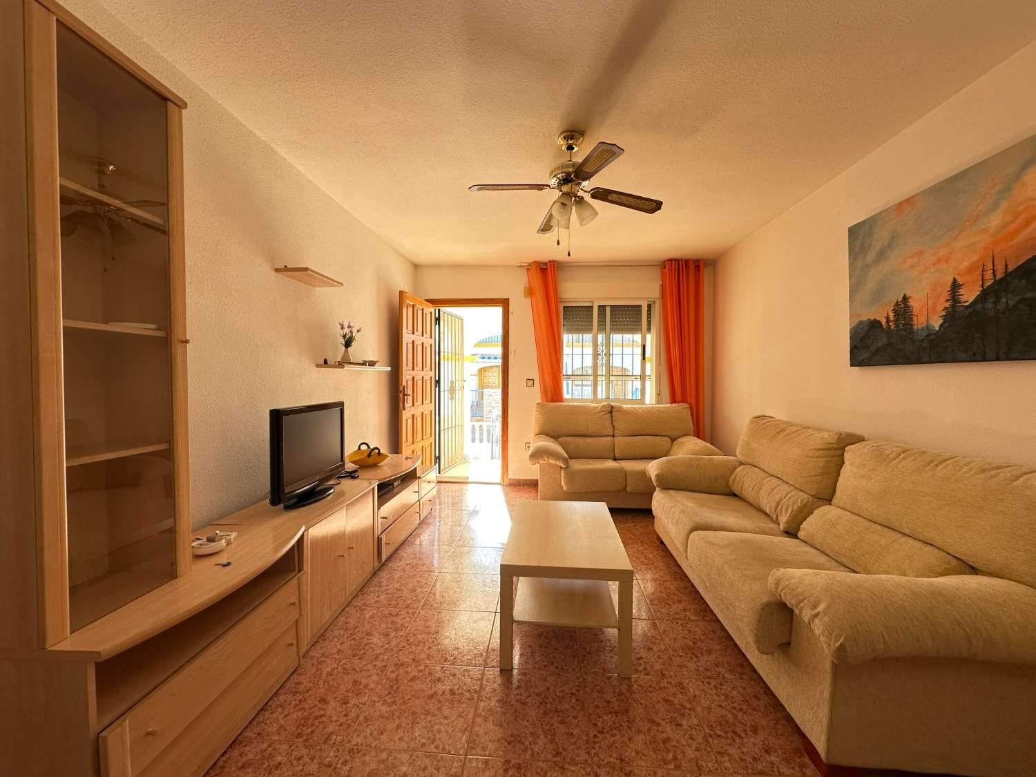 Appartement de 2 chambres au rez-de-chaussée à Orihuela Costa